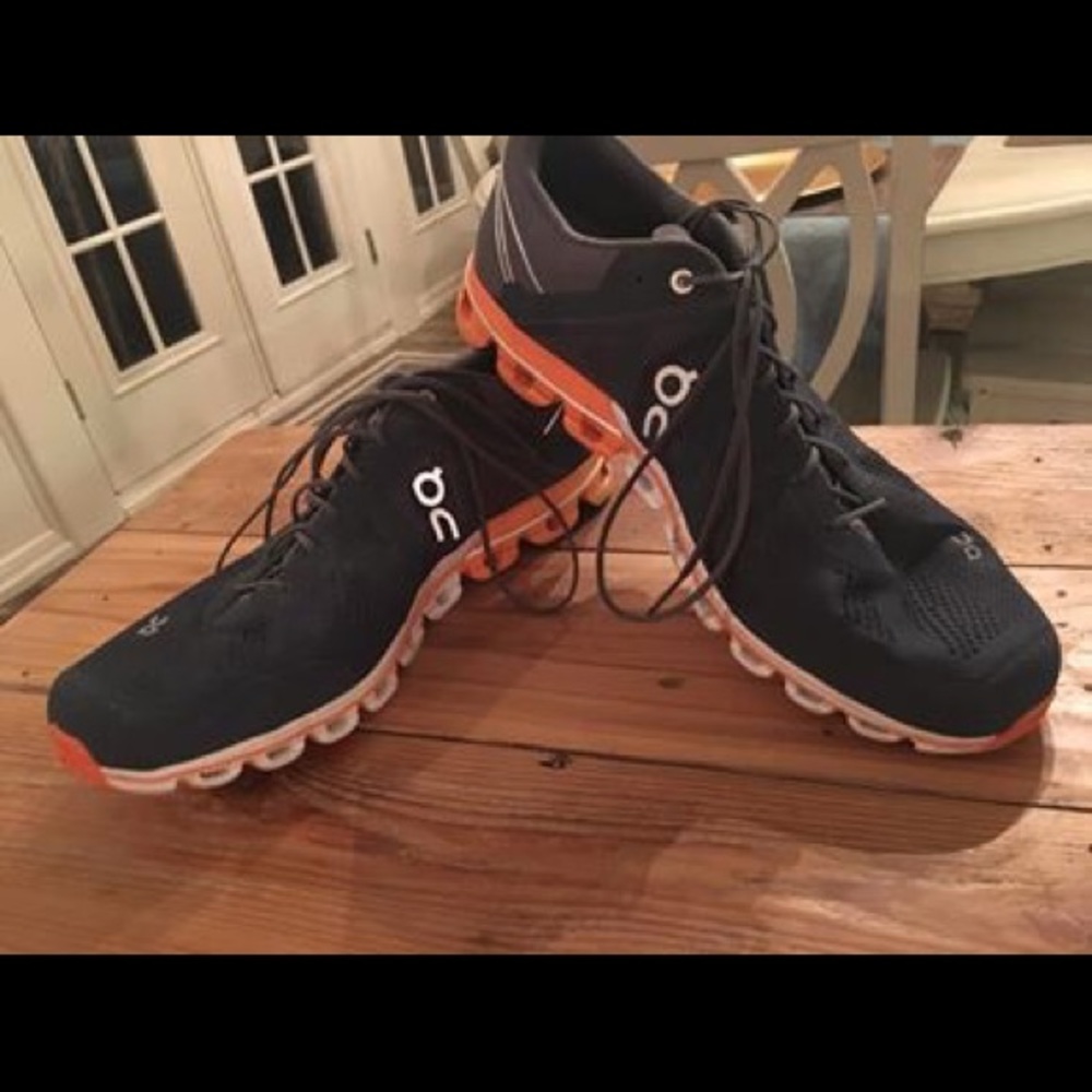 Men’s Tennis Shoes